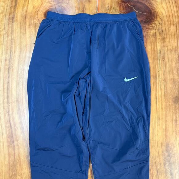 Nike Running Stadium Men's Pants XXL Dri-Fit Lightweight Athletic Gym X19 - Picture 3 of 7